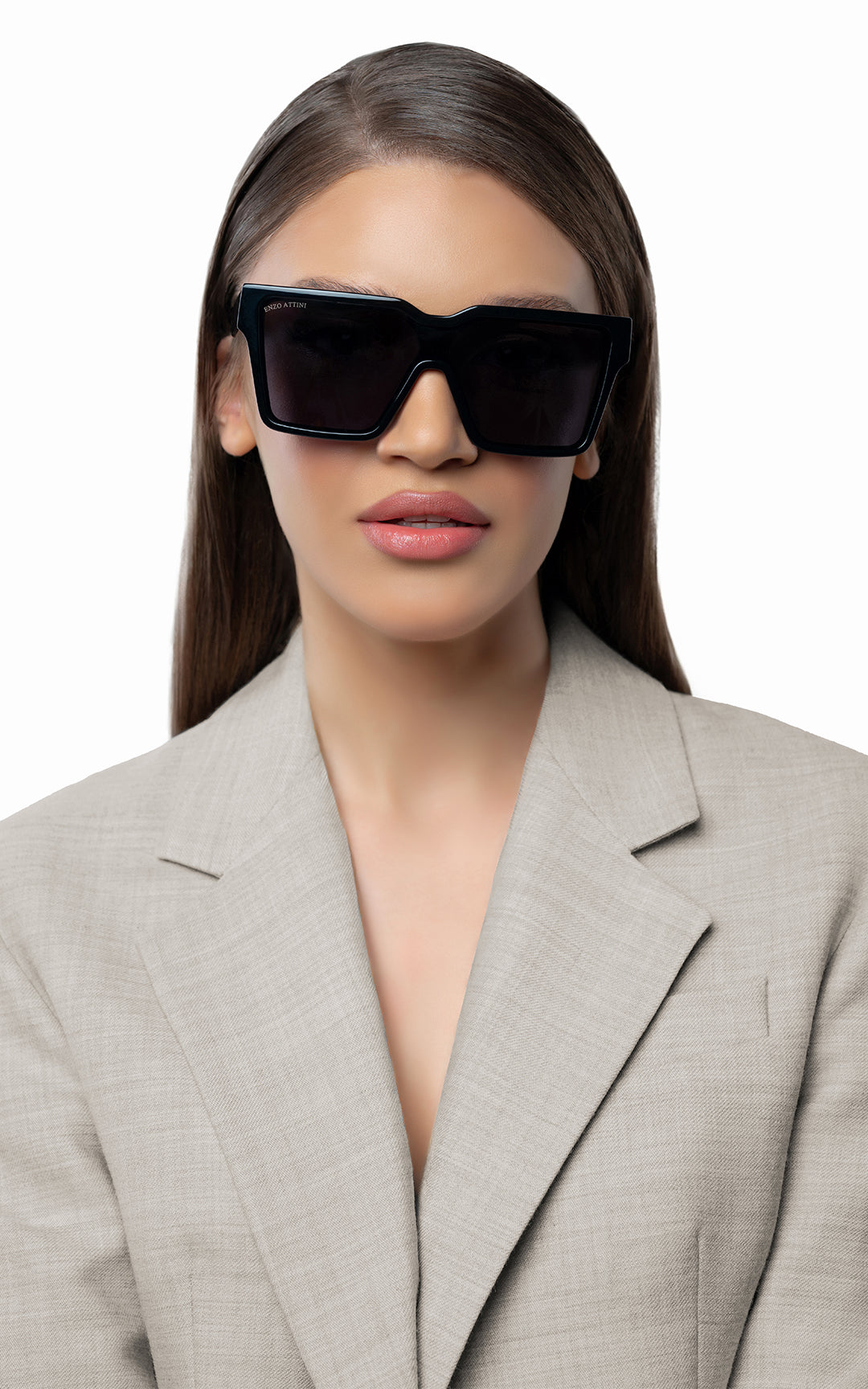 Acropolis / Black + Dark Black Lens.