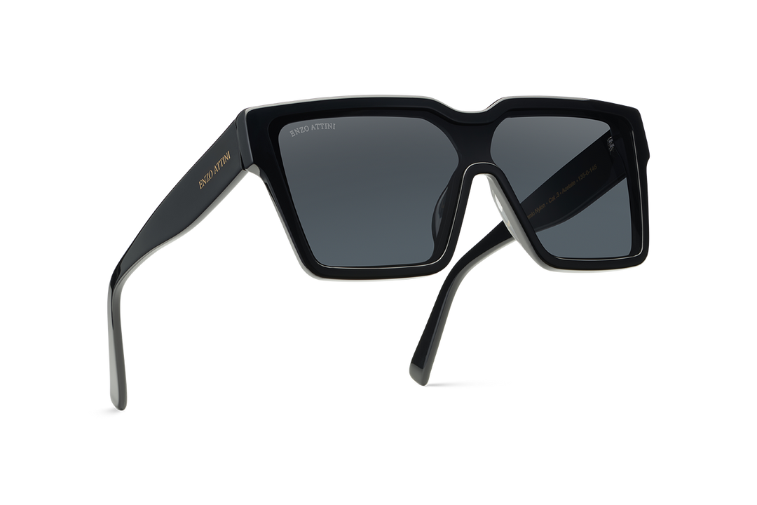 Acropolis / Black + Dark Black Lens.