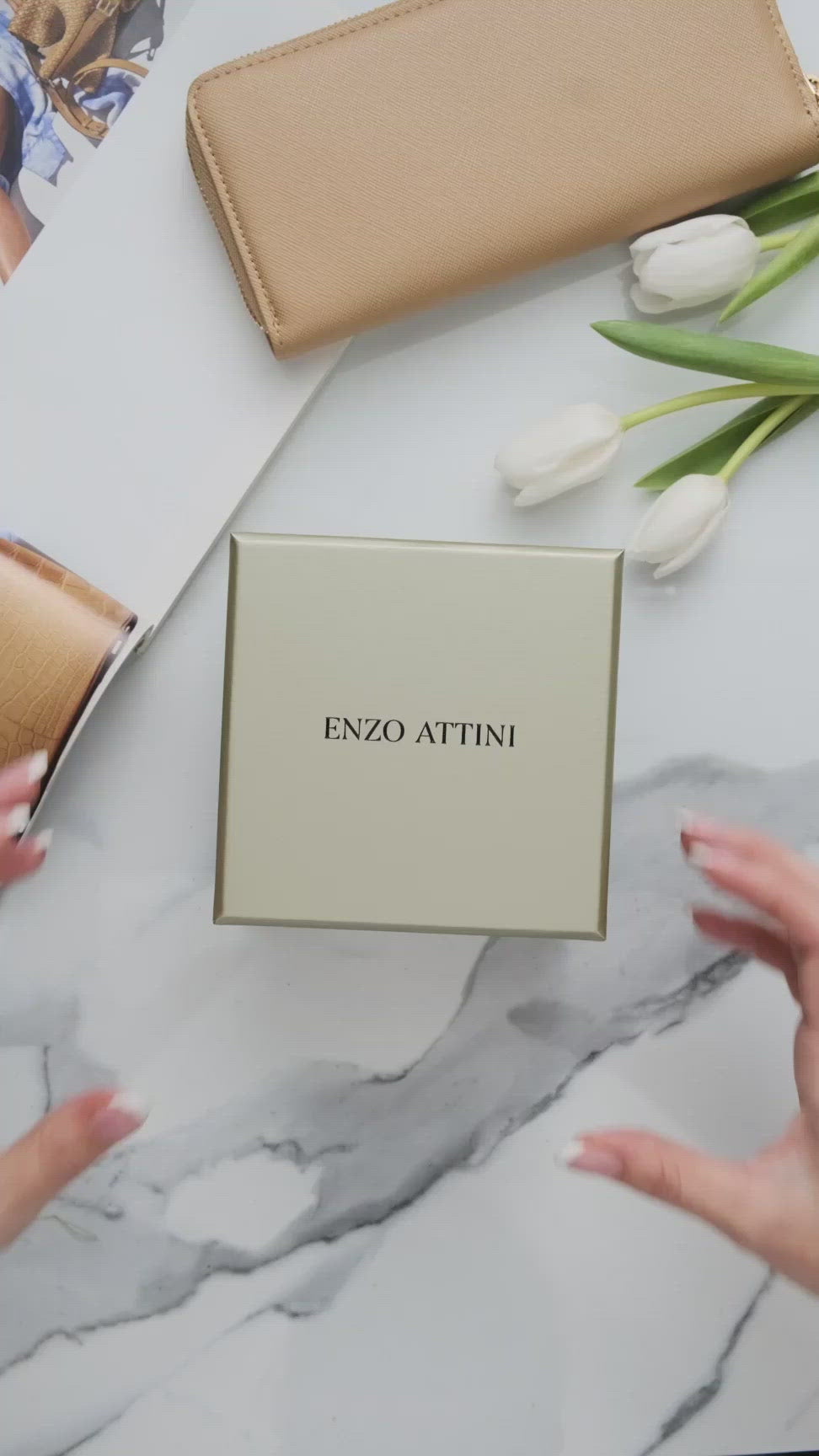 Canal Grande Venezia / Swiss Movement.