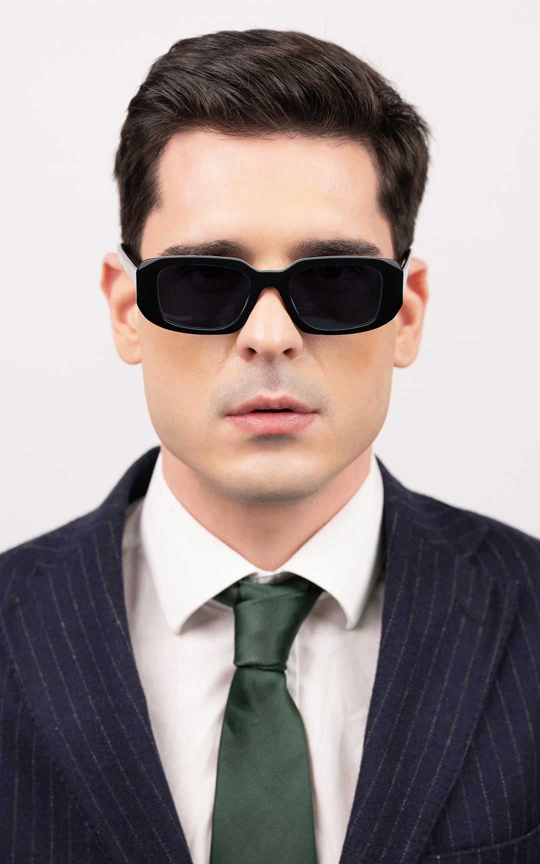 Lago di Como / Black + Dark Black Lens