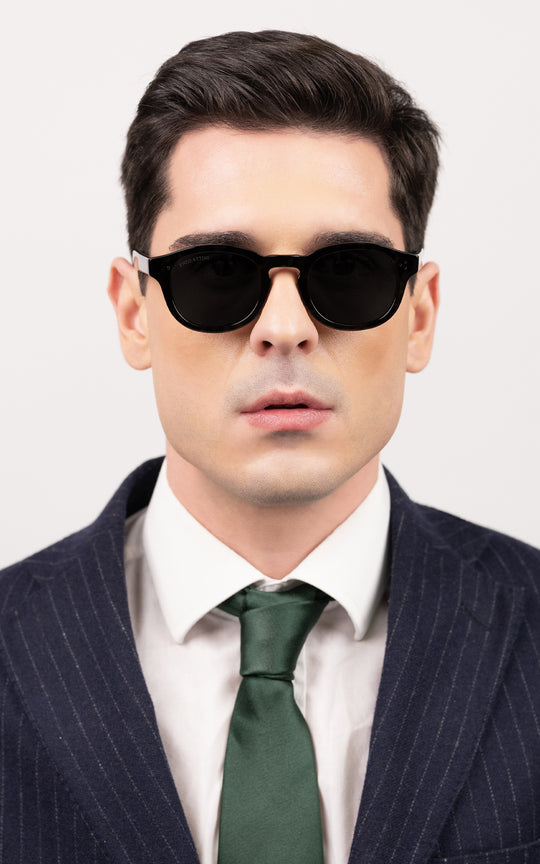 il Pantheon / BLACK + DARK BLACK LENS