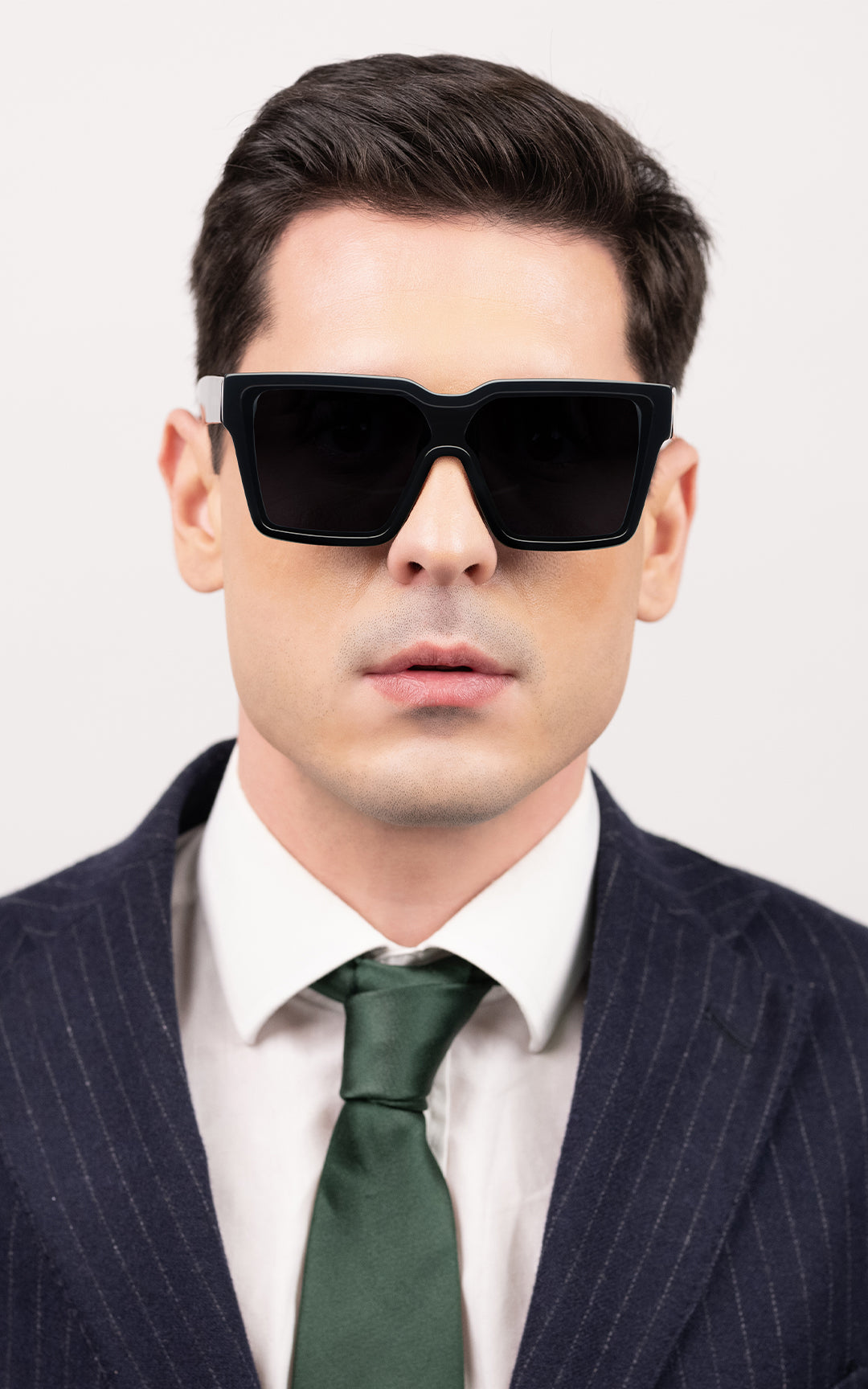 Acropolis / Black + Dark Black Lens