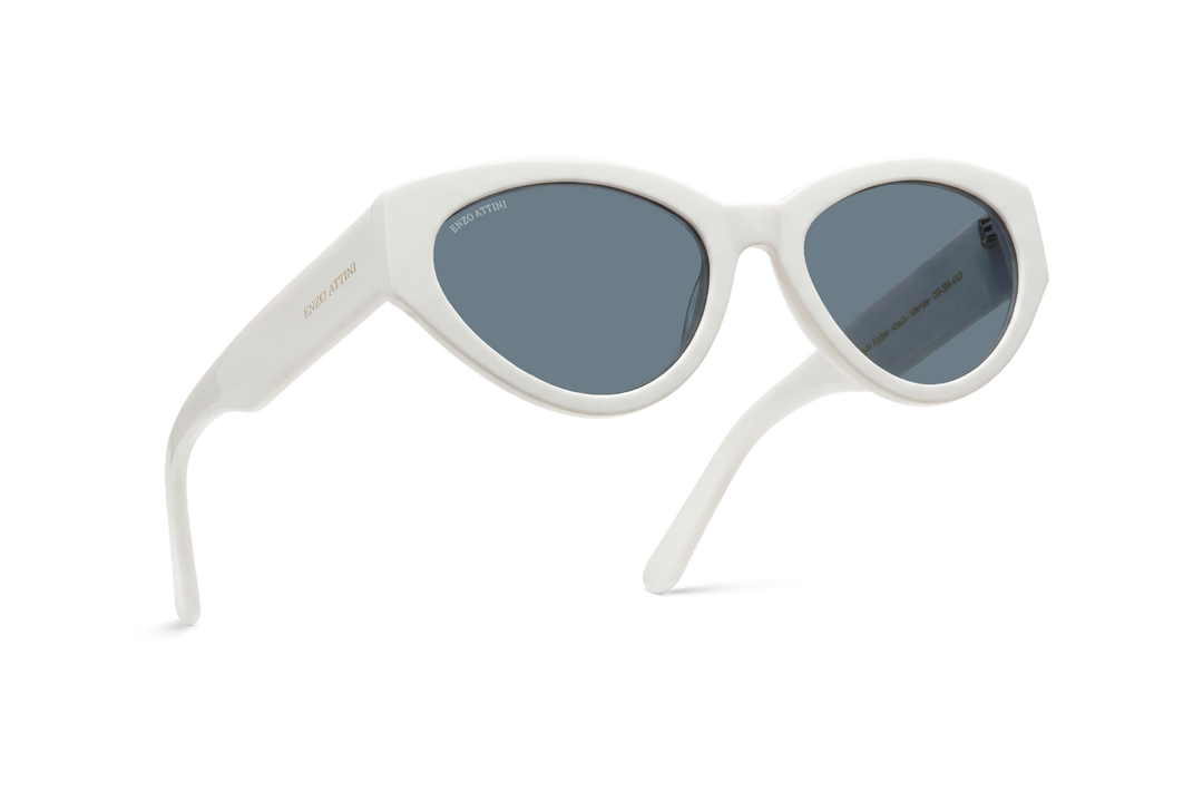 Big Ben / White + Black Lens.