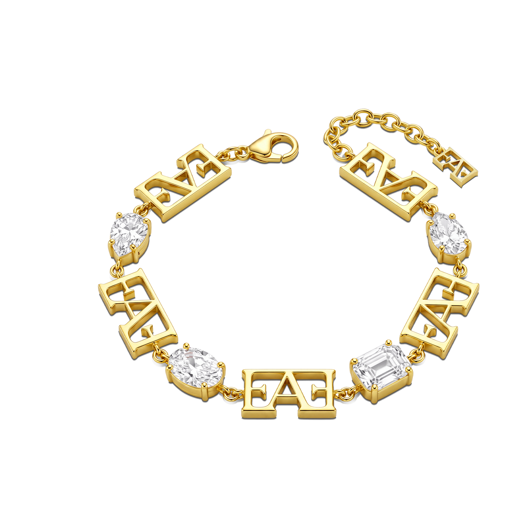 Trinity Bracelet / White Color.
