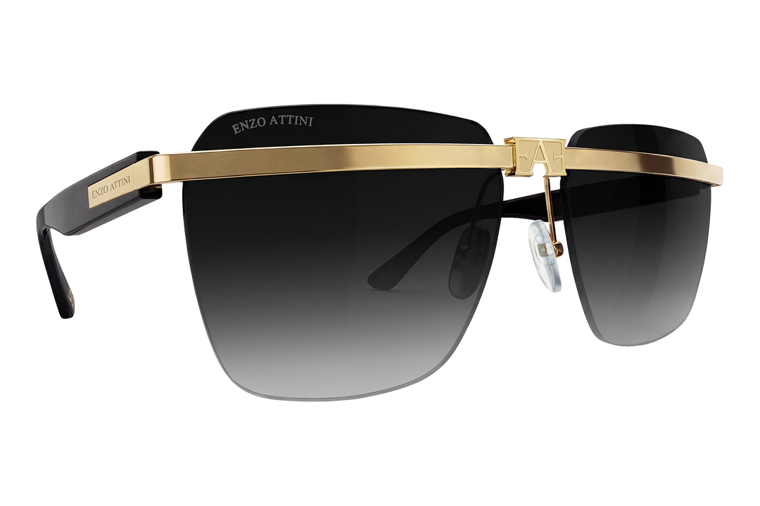 Canal Grande lll / Gold Color + Dark Gradient Black.