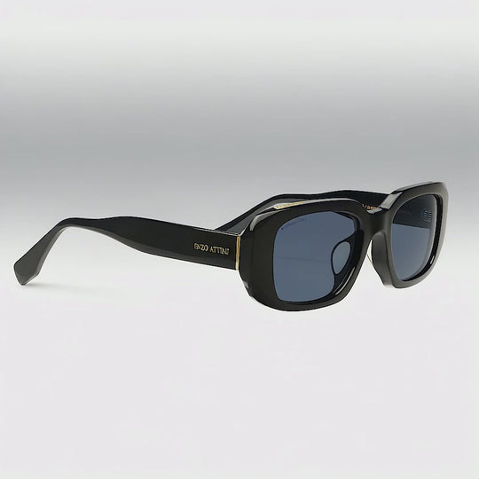 Lago di Como / Black + Dark Black Lens.