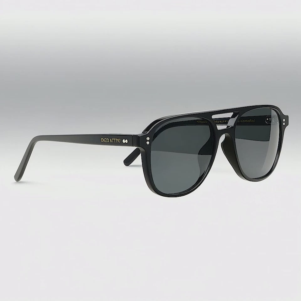 Piazza del Duomo / Black + Dark Black Lens